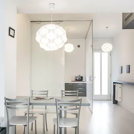 Italianway - Corso 4 Milan